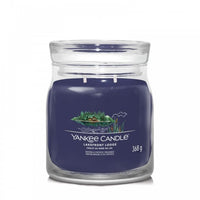 Lakefront Lodge - Yankee Candle Medium Signature Jar Candle