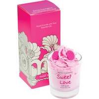Bomb Cosmetics Piped Candle - Sweet Love